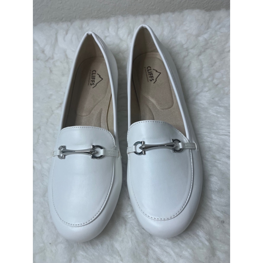NWB WOMEN'S CLIFFS BY WHITE MOUNTAIN GLOWING LOAFERS SIZE 11 - Picture 2 of 10